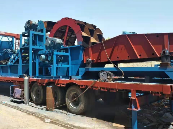 Mobile washing equipment